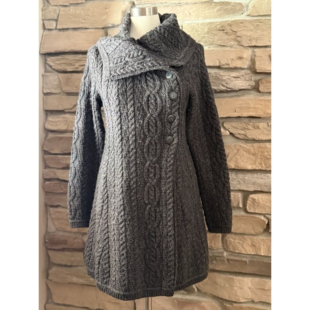 Women's Gray Cable Knit Cardigan